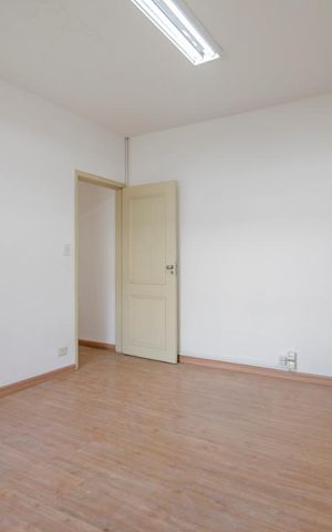 Casa à venda com 342m², 3 quartos e 2 vagas Casa à venda com 342m², 3 quartos e 2 vagasSuite