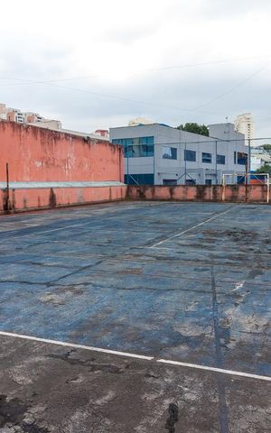 Apartamento à venda com 75m², 3 quartos e 2 vagasÁrea comum - Quadra poliesportiva
