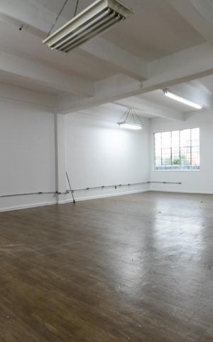 Studio para alugar com 104m², 1 quarto e sem vagaSala/Quarto