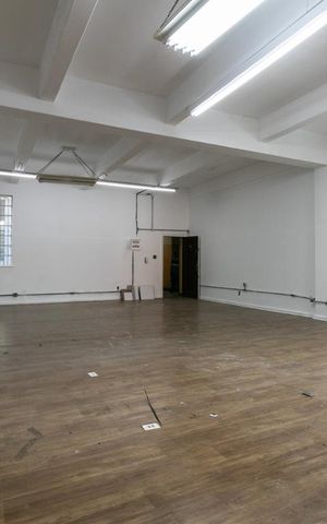 Studio para alugar com 104m², 1 quarto e sem vagaSala/Quarto
