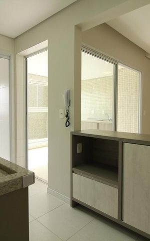 Apartamento à venda com 70m², 2 quartos e 2 vagasCozinha