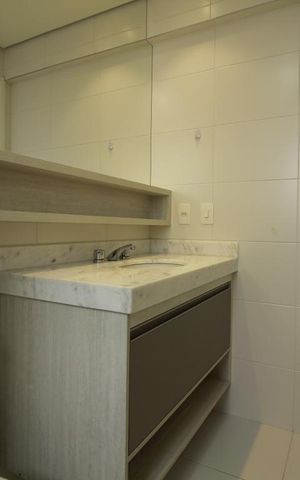 Apartamento à venda com 70m², 2 quartos e 2 vagasBanheiro da Suíte