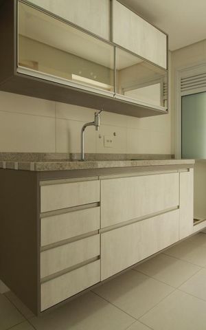 Apartamento à venda com 70m², 2 quartos e 2 vagasCozinha