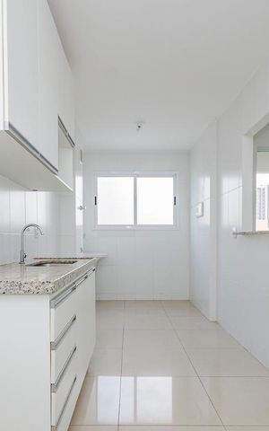 Apartamento para alugar com 70m², 2 quartos e 1 vagaCozinha