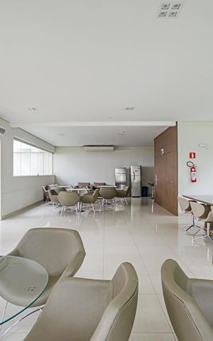 Apartamento para alugar com 70m², 2 quartos e 1 vagaÁrea comum - Salão de festas