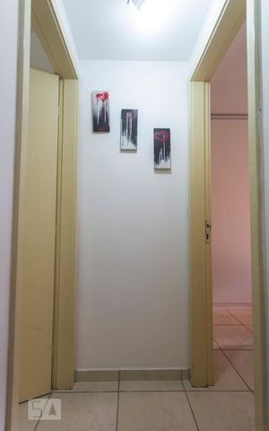 Apartamento à venda com 80m², 2 quartos e 1 vaga Apartamento à venda com 80m², 2 quartos e 1 vagaCorredor