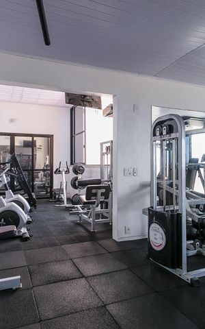 Apartamento à venda com 80m², 2 quartos e 1 vaga Apartamento à venda com 80m², 2 quartos e 1 vagaAcademia
