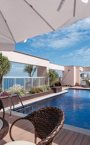 Apartamento à venda com 80m², 2 quartos e 1 vaga Apartamento à venda com 80m², 2 quartos e 1 vagaPiscina