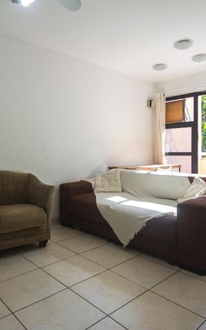 Apartamento à venda com 80m², 2 quartos e 1 vaga Apartamento à venda com 80m², 2 quartos e 1 vagaSala