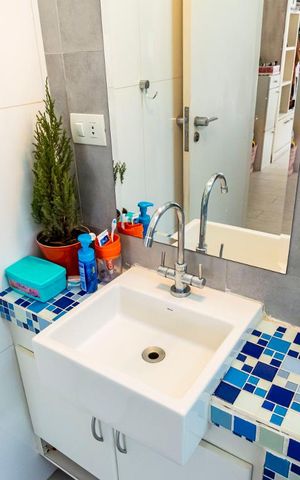 Casa à venda com 336m², 5 quartos e 3 vagasQuarto 2 - Suíte/ Banheiro