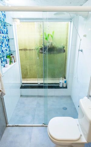 Casa à venda com 336m², 5 quartos e 3 vagasQuarto 2 - Suíte/ Banheiro