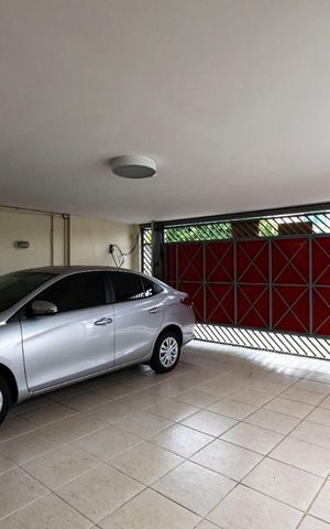 Casa à venda com 336m², 5 quartos e 3 vagasGaragem