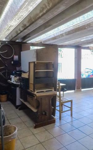 Casa à venda com 170m², 3 quartos e 2 vagasGaragem