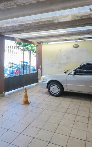 Casa à venda com 170m², 3 quartos e 2 vagasGaragem