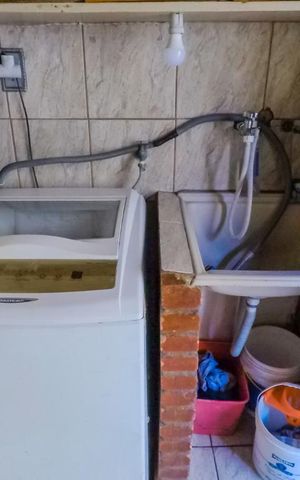 Casa à venda com 170m², 3 quartos e 2 vagasLavanderia