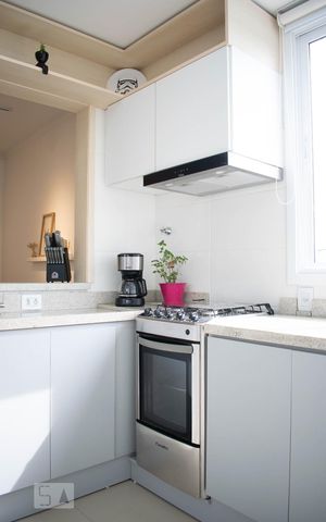 Apartamento para alugar com 92m², 2 quartos e sem vagaCozinha