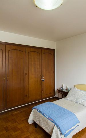 Apartamento à venda com 200m², 3 quartos e 1 vagaQuarto 2