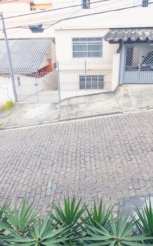 Casa à venda com 480m², 4 quartos e 6 vagas Casa à venda com 480m², 4 quartos e 6 vagasVista das Salas