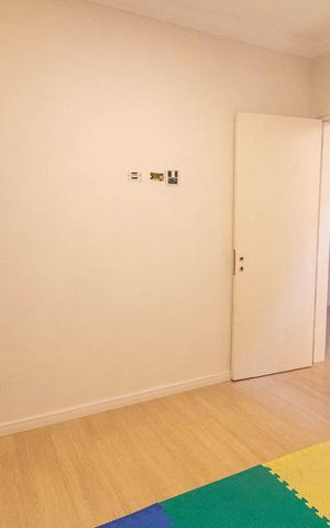 Casa à venda com 480m², 4 quartos e 6 vagas Casa à venda com 480m², 4 quartos e 6 vagasSuíte 1