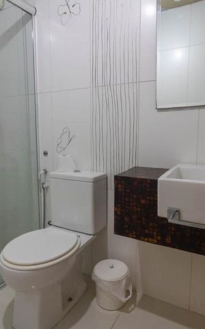 Casa à venda com 480m², 4 quartos e 6 vagas Casa à venda com 480m², 4 quartos e 6 vagasBanheiro da Suíte 1