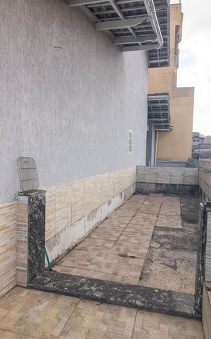Casa à venda com 480m², 4 quartos e 6 vagas Casa à venda com 480m², 4 quartos e 6 vagasVaranda Suíte 3