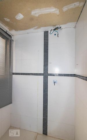 Casa à venda com 480m², 4 quartos e 6 vagas Casa à venda com 480m², 4 quartos e 6 vagasBanheiro da Suíte 4
