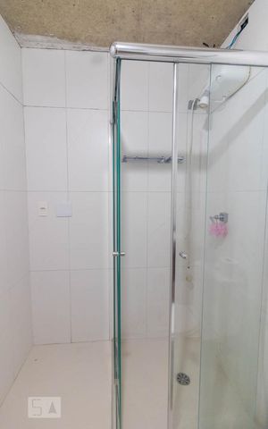 Casa à venda com 480m², 4 quartos e 6 vagas Casa à venda com 480m², 4 quartos e 6 vagasBanheiro da Suíte 1