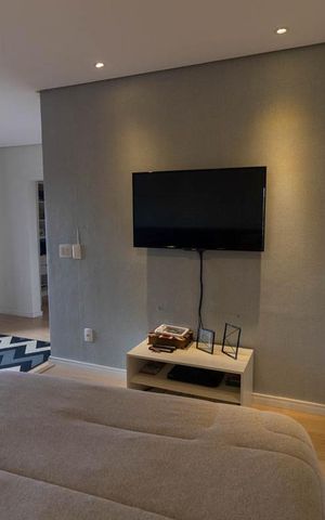 Casa à venda com 480m², 4 quartos e 6 vagas Casa à venda com 480m², 4 quartos e 6 vagasSuíte 2