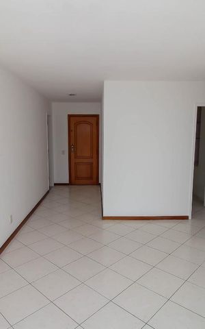 Apartamento para alugar com 98m², 3 quartos e 1 vaga Apartamento para alugar com 98m², 3 quartos e 1 vagaSala