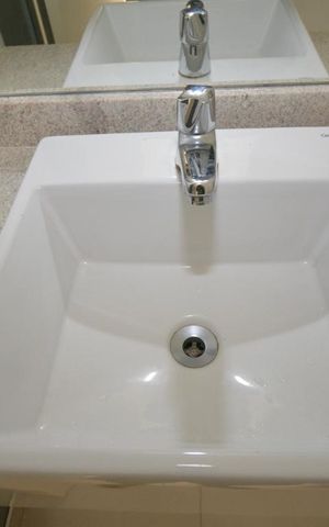 Apartamento à venda com 57m², 2 quartos e 1 vagaBanheiro Social