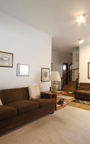 Casa à venda com 469m², 3 quartos e 4 vagasSala de Tv