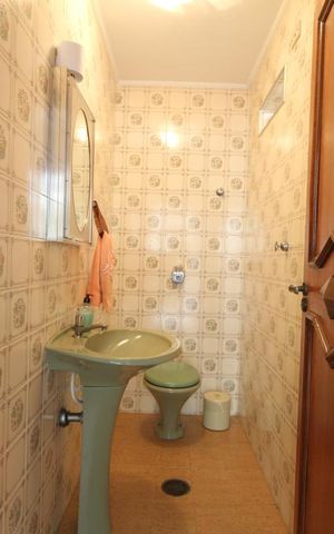 Casa à venda com 469m², 3 quartos e 4 vagasLavabo dos fundos