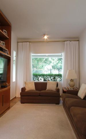 Casa à venda com 469m², 3 quartos e 4 vagasSala de Tv