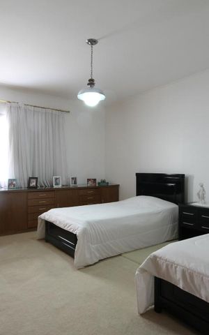 Casa à venda com 469m², 3 quartos e 4 vagasSuíte 1