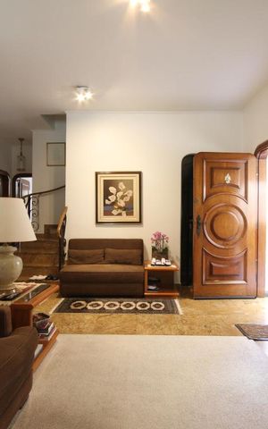 Casa à venda com 469m², 3 quartos e 4 vagasSala de Tv