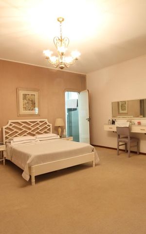 Casa à venda com 469m², 3 quartos e 4 vagasSuíte 3