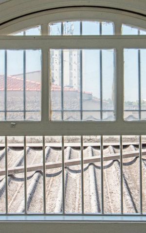 Casa à venda com 160m², 3 quartos e 2 vagas Casa à venda com 160m², 3 quartos e 2 vagasJanela do Quarto 1