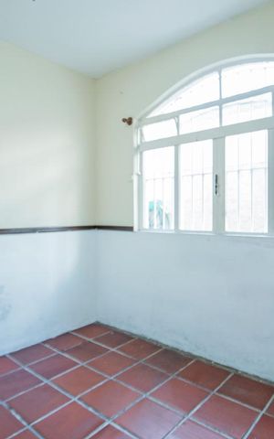 Casa à venda com 160m², 3 quartos e 2 vagas Casa à venda com 160m², 3 quartos e 2 vagasSala de Jantar