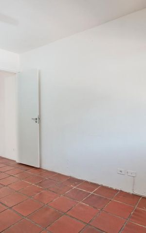 Casa à venda com 160m², 3 quartos e 2 vagas Casa à venda com 160m², 3 quartos e 2 vagas Sala