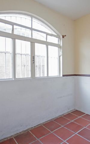 Casa à venda com 160m², 3 quartos e 2 vagas Casa à venda com 160m², 3 quartos e 2 vagasSala de Jantar