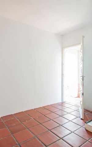 Casa à venda com 160m², 3 quartos e 2 vagas Casa à venda com 160m², 3 quartos e 2 vagas Sala