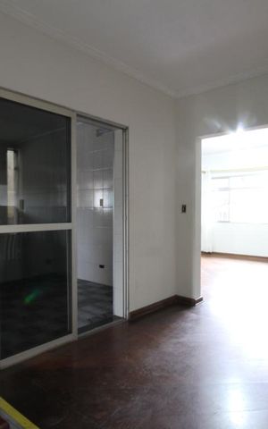 Casa para alugar com 460m², 4 quartos e 2 vagasSala
