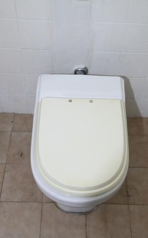 Casa para alugar com 460m², 4 quartos e 2 vagasBanheiro