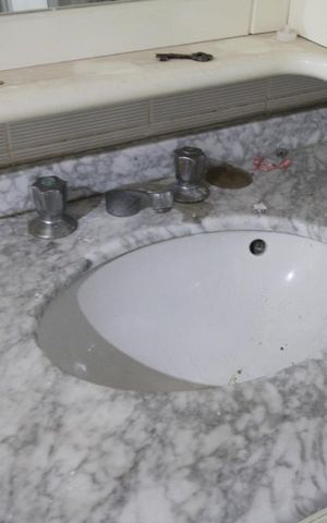 Casa para alugar com 460m², 4 quartos e 2 vagasSuíte