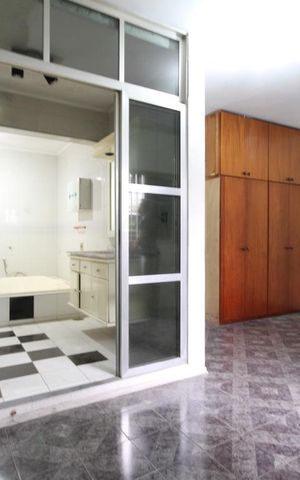 Casa para alugar com 460m², 4 quartos e 2 vagasSuíte