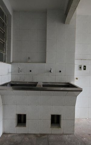 Casa para alugar com 460m², 4 quartos e 2 vagasÁrea de serviço