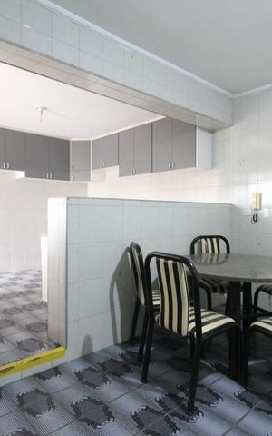 Casa para alugar com 460m², 4 quartos e 2 vagasCozinha