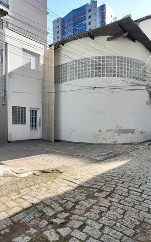 Studio para alugar com 50m², 1 quarto e 1 vagaEntrada