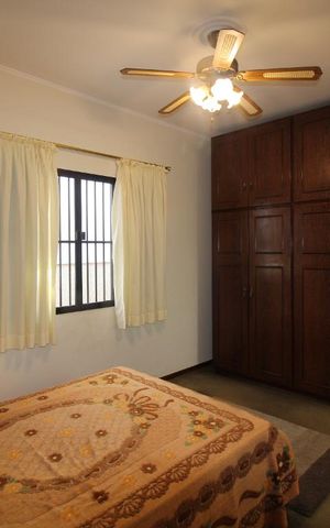 Casa à venda com 500m², 3 quartos e 7 vagasQuarto 1 suite