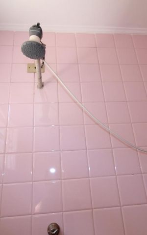 Casa à venda com 500m², 3 quartos e 7 vagasEdicula banheiro serviço
